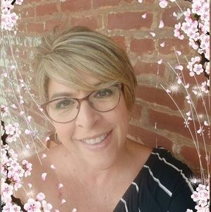 Meet your Posher, Maggie